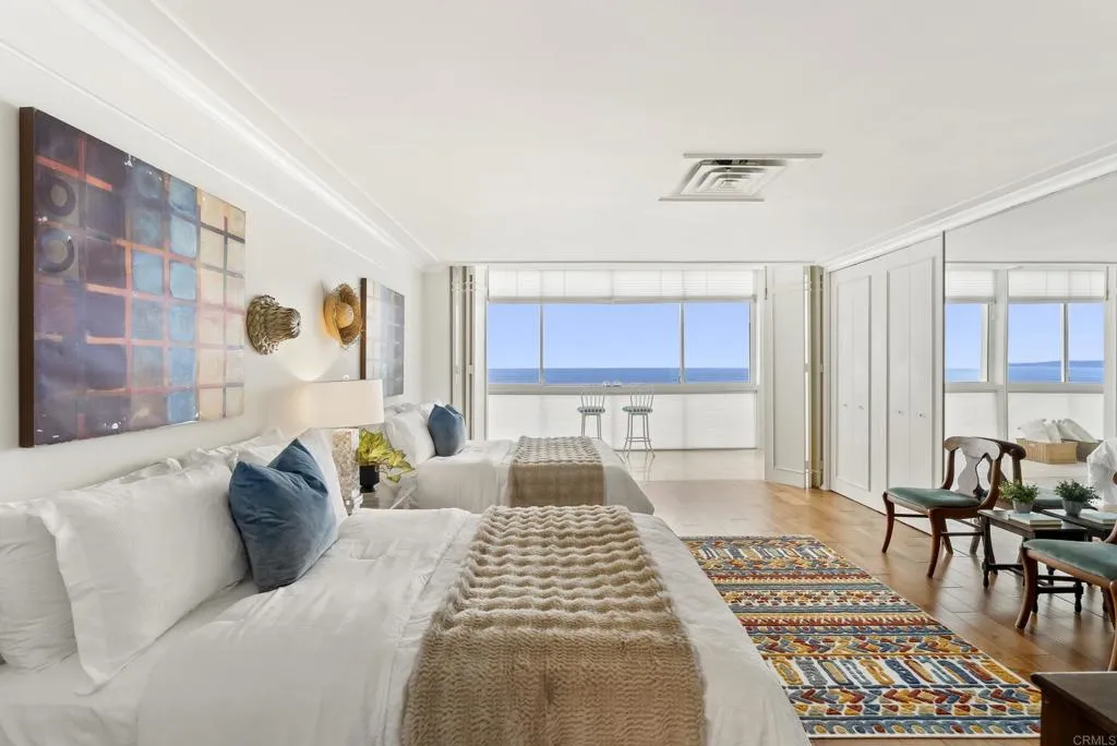 939 Coast Boulevard Unit 4c