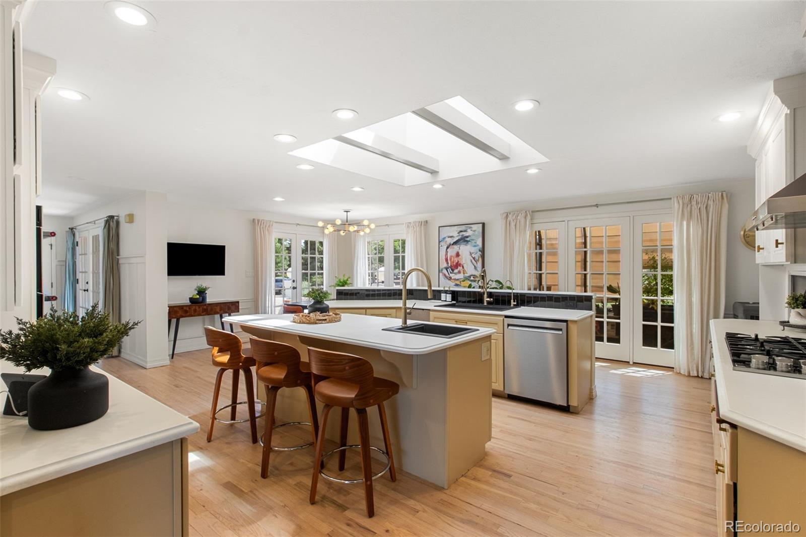 1510 Stardust Drive
