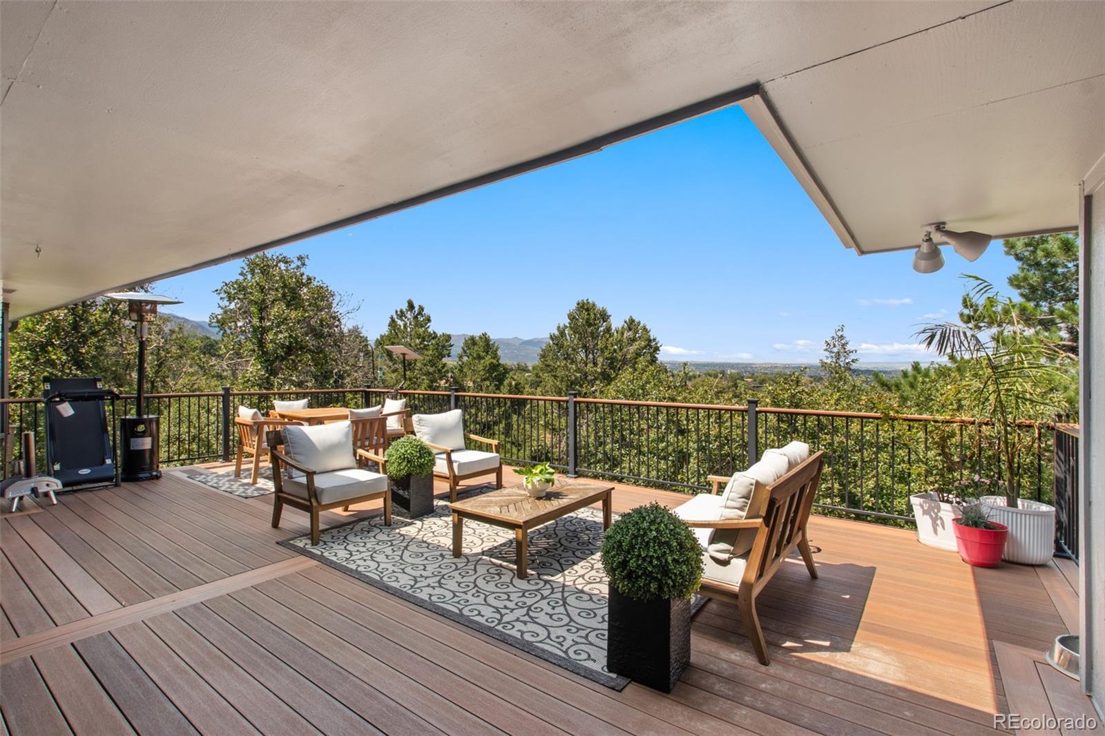 1510 Stardust Drive