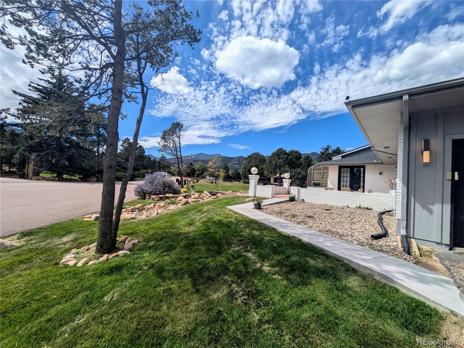 1510 Stardust Drive