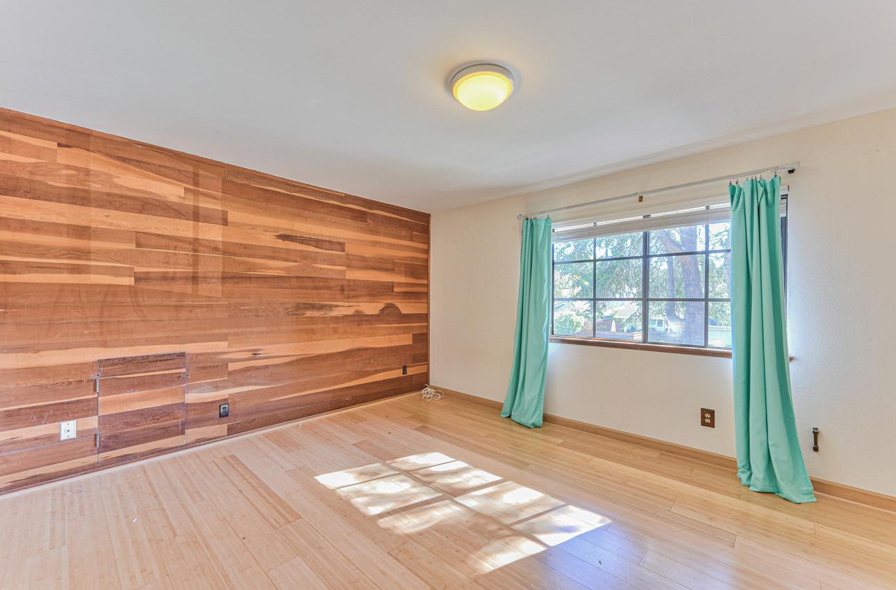 385 Spring Hill Drive