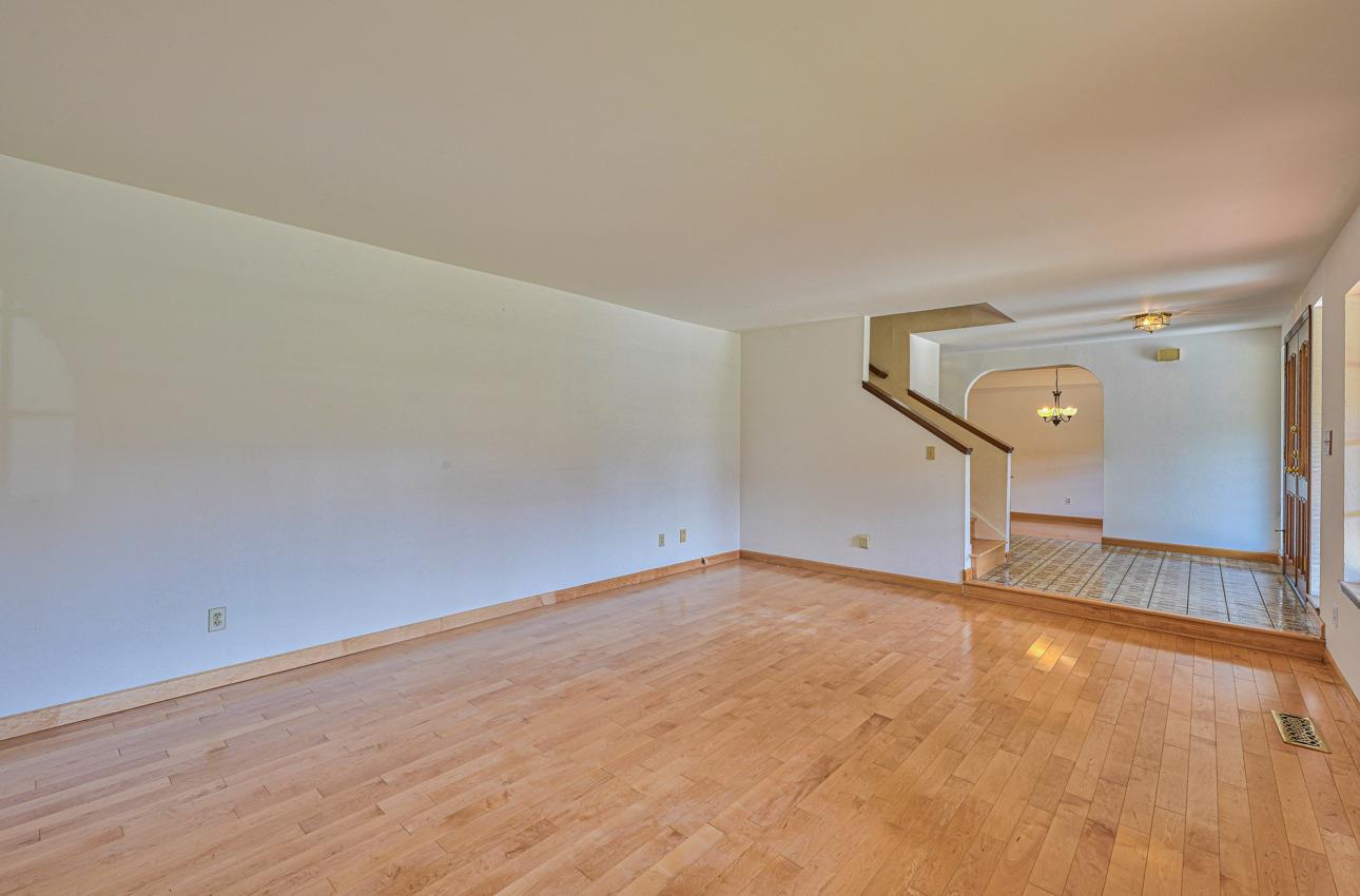 385 Spring Hill Drive