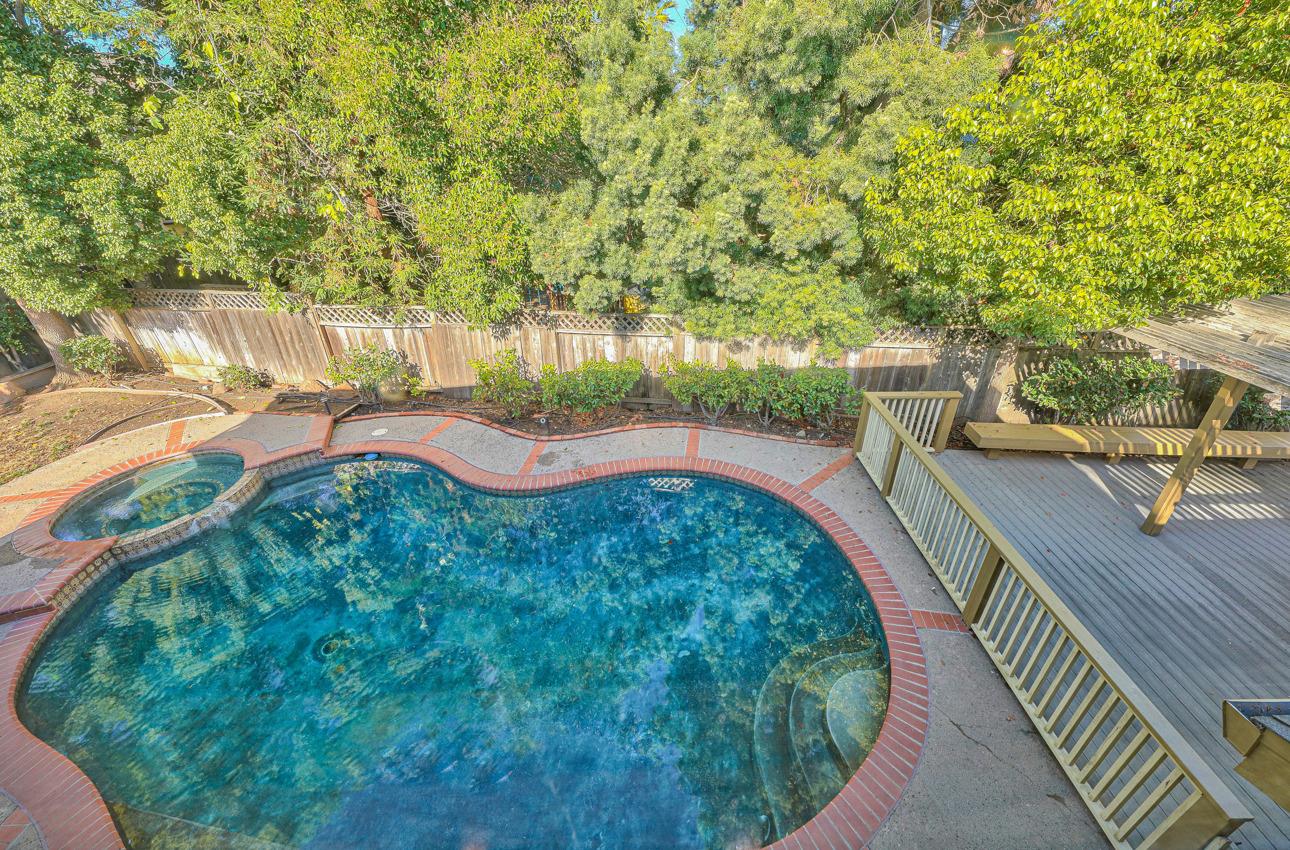 385 Spring Hill Drive