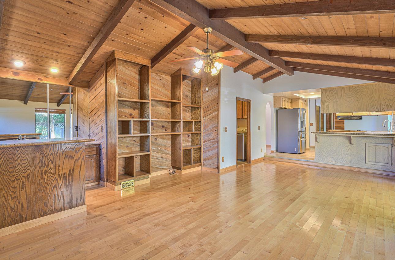 385 Spring Hill Drive