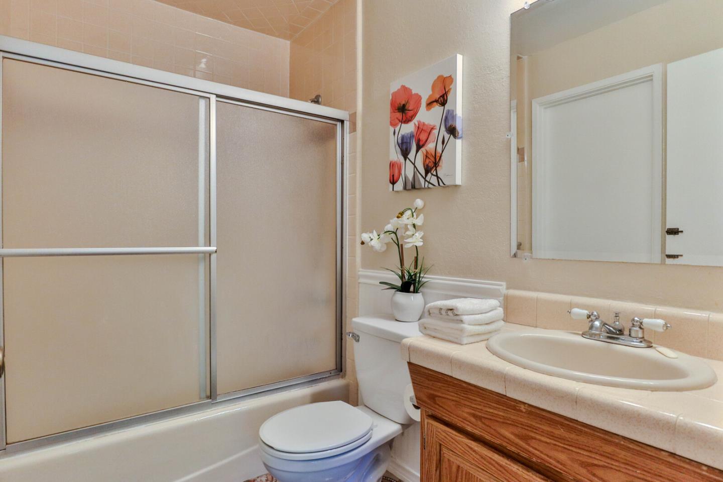 29 Gosford CT