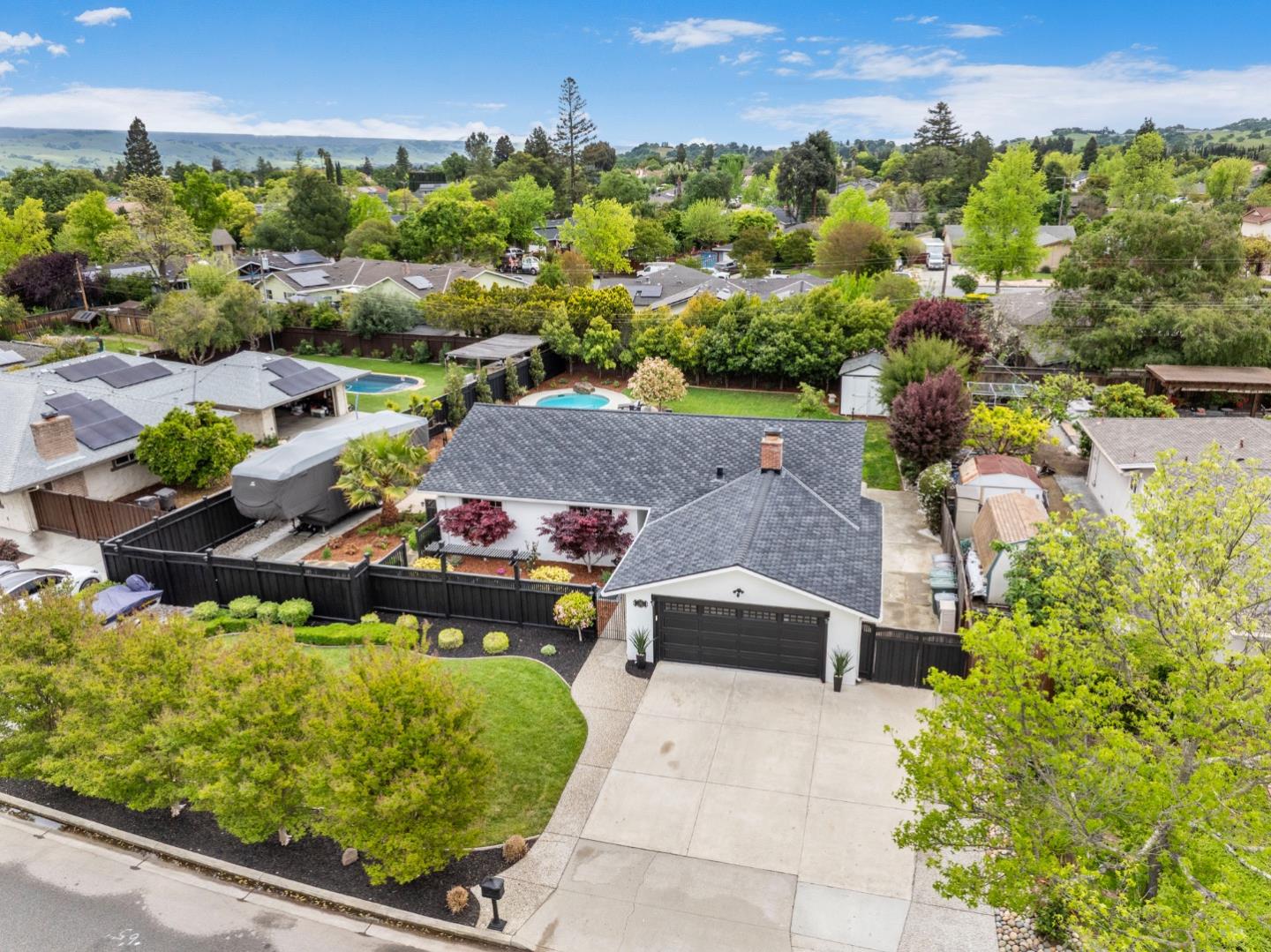 740 Encino DR