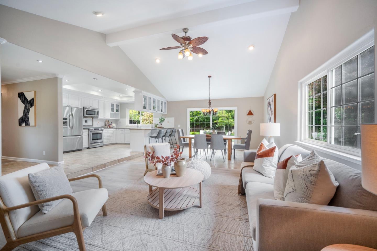 740 Encino DR