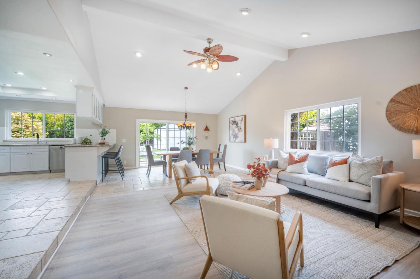 740 Encino DR