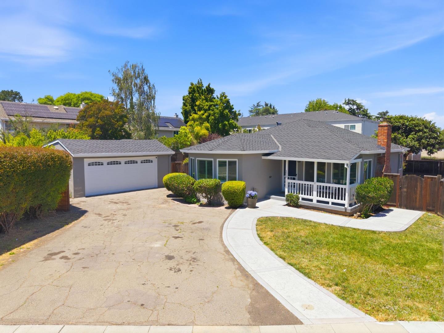 1895 Walnut Grove AVE
