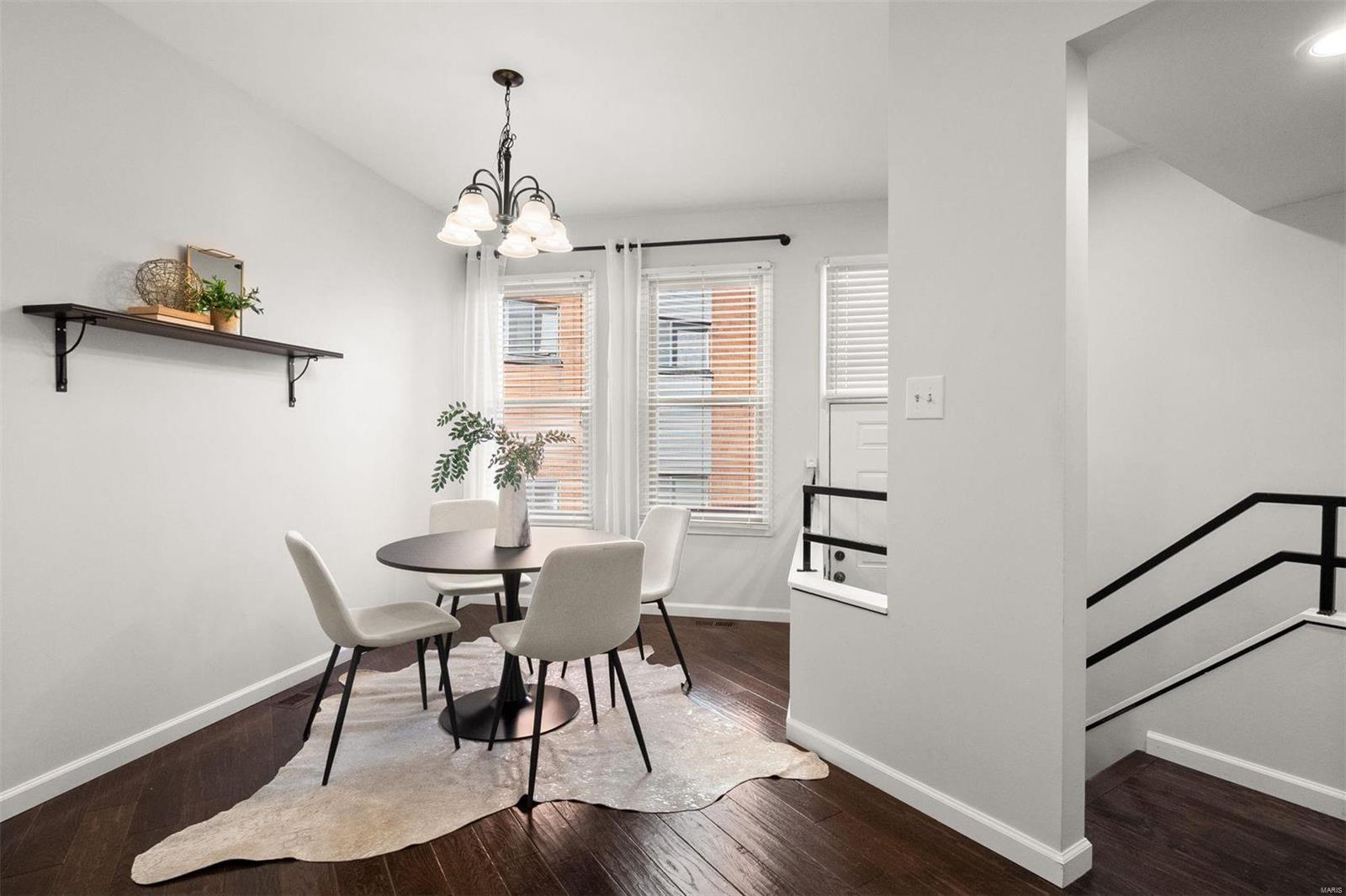 4520 W Pine Boulevard Unit: 3