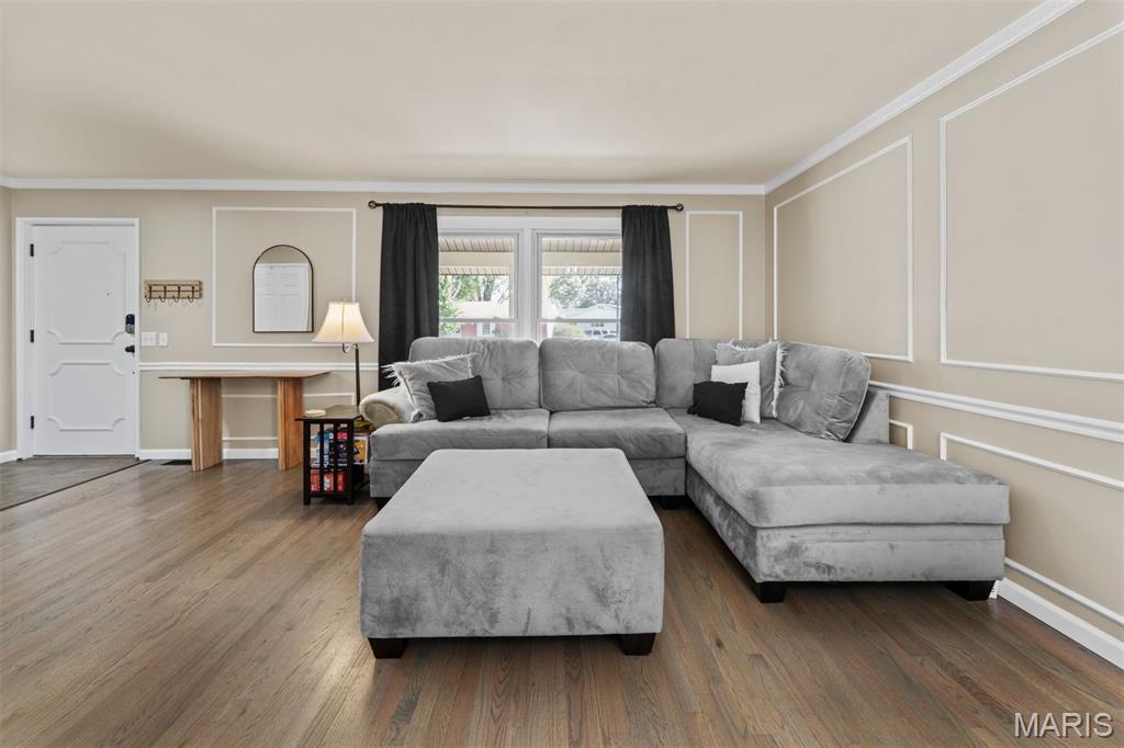 2490 Yorkshire Drive