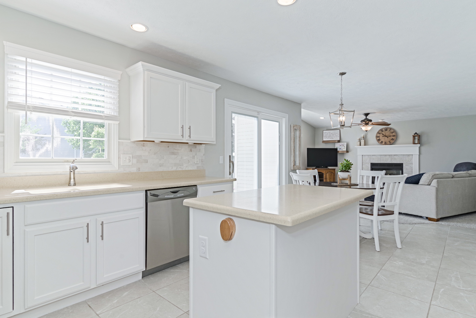 1508 Bay View Lane