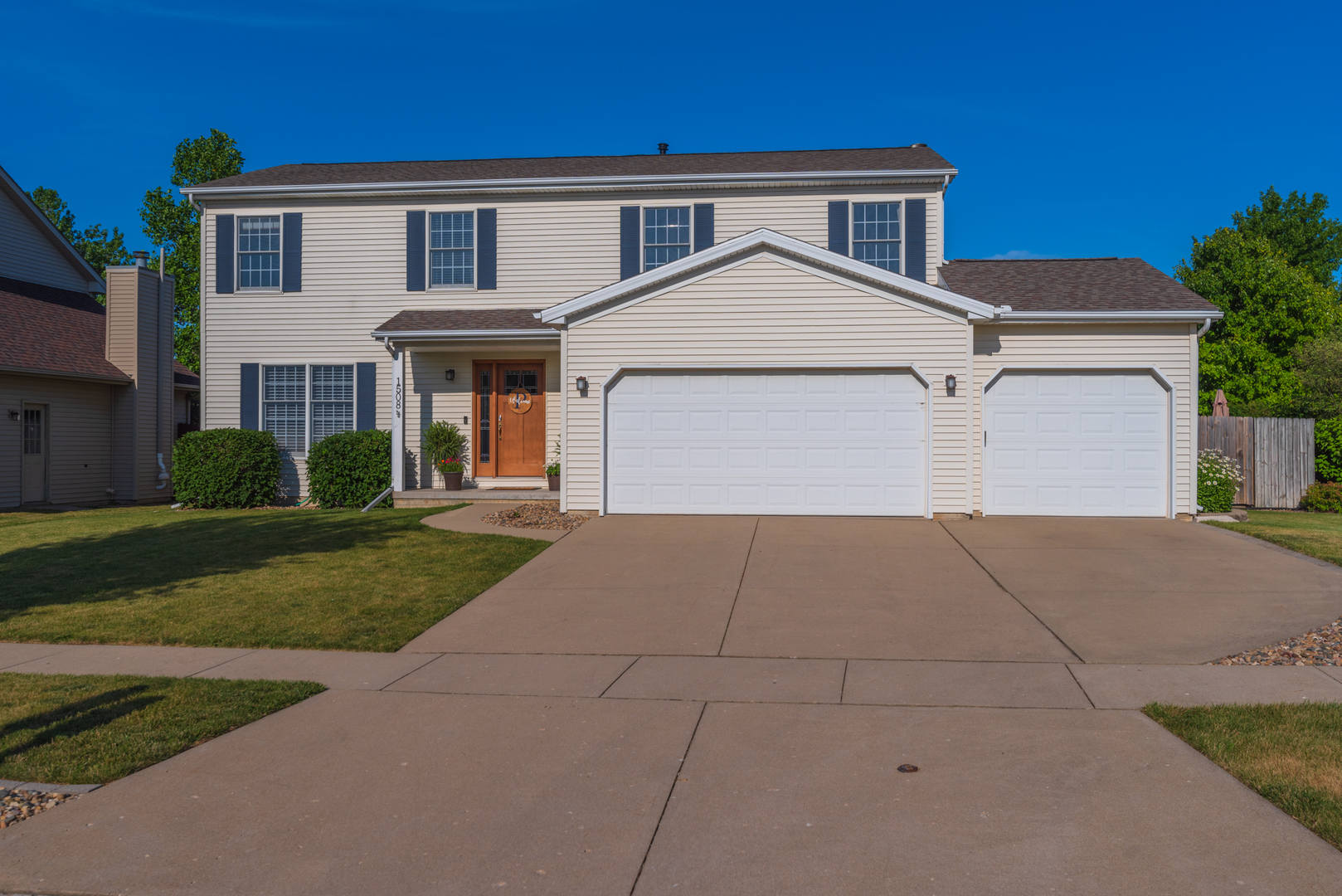 1508 Bay View Lane