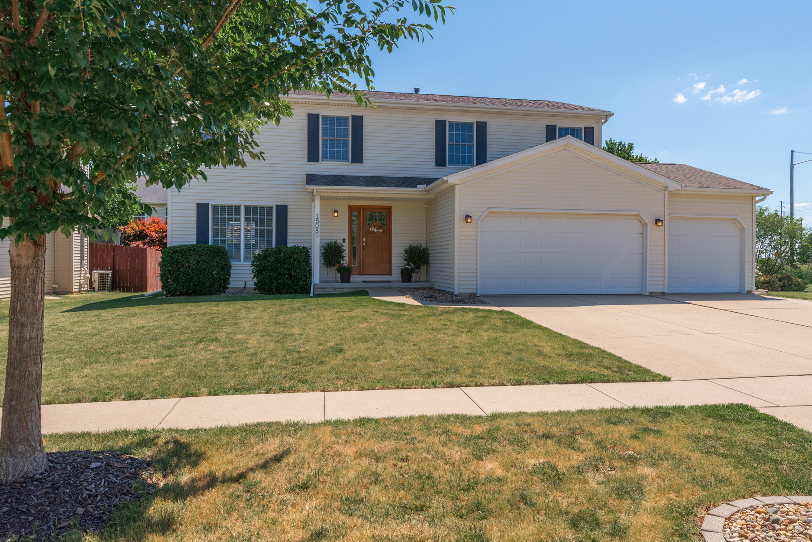 1508 Bay View Lane