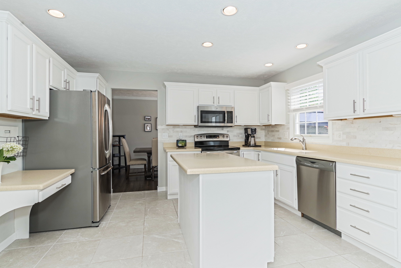 1508 Bay View Lane