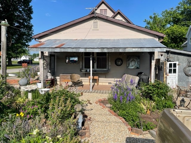 502 N Mulberry Street