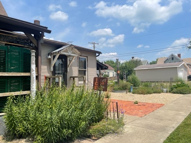 502 N Mulberry Street