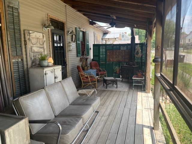 502 N Mulberry Street