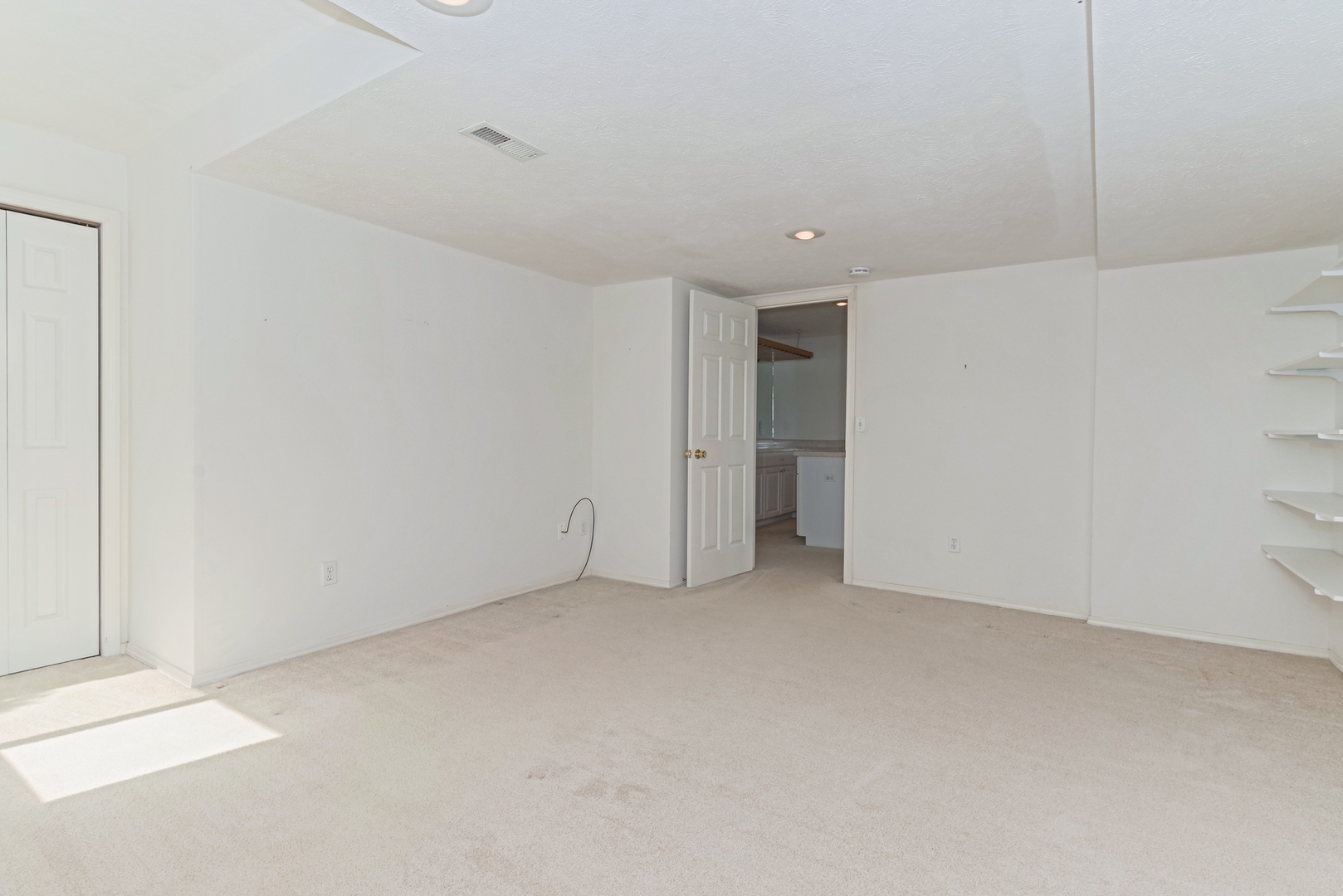 23 Lake Ridge Court