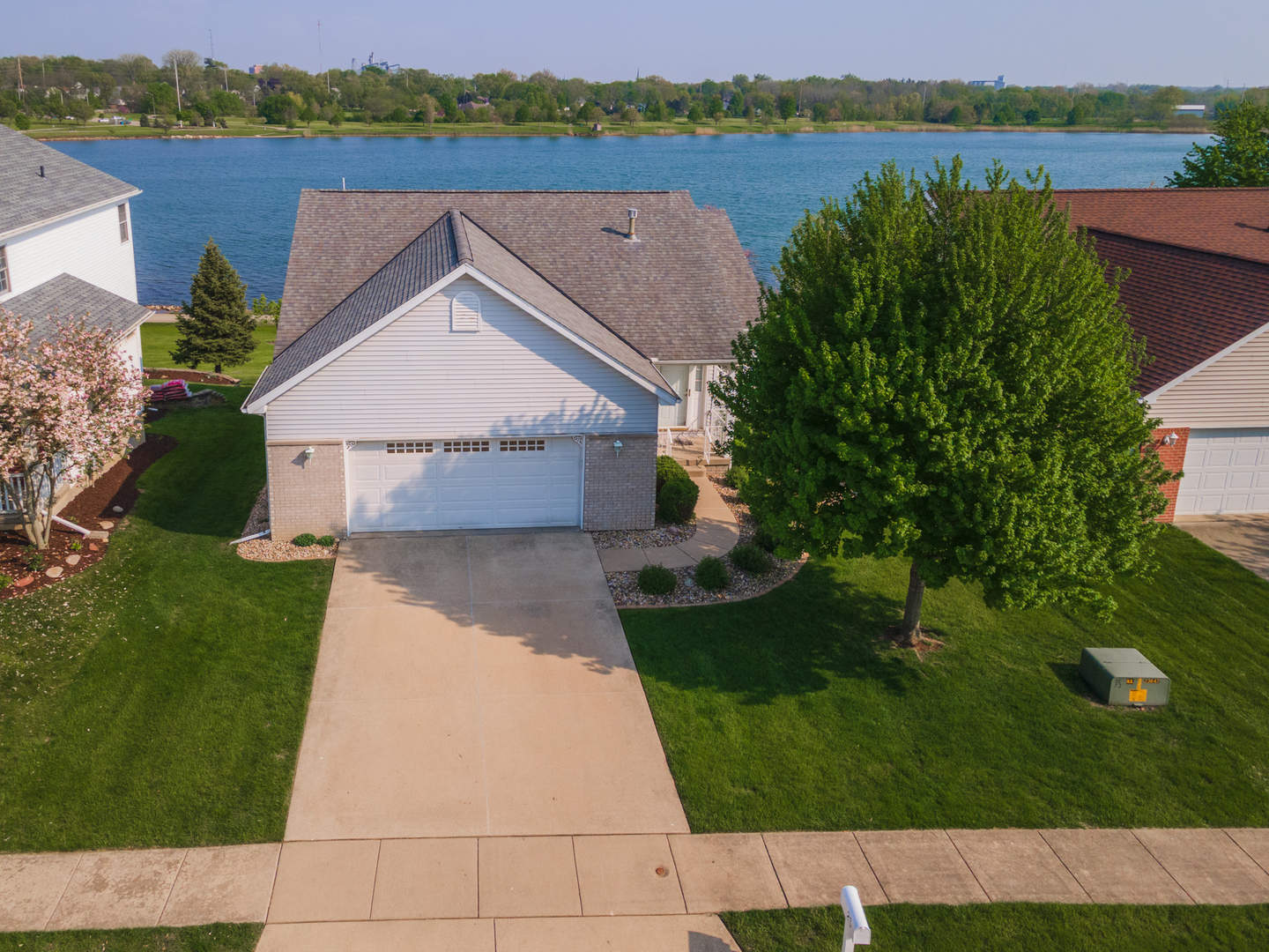 23 Lake Ridge Court