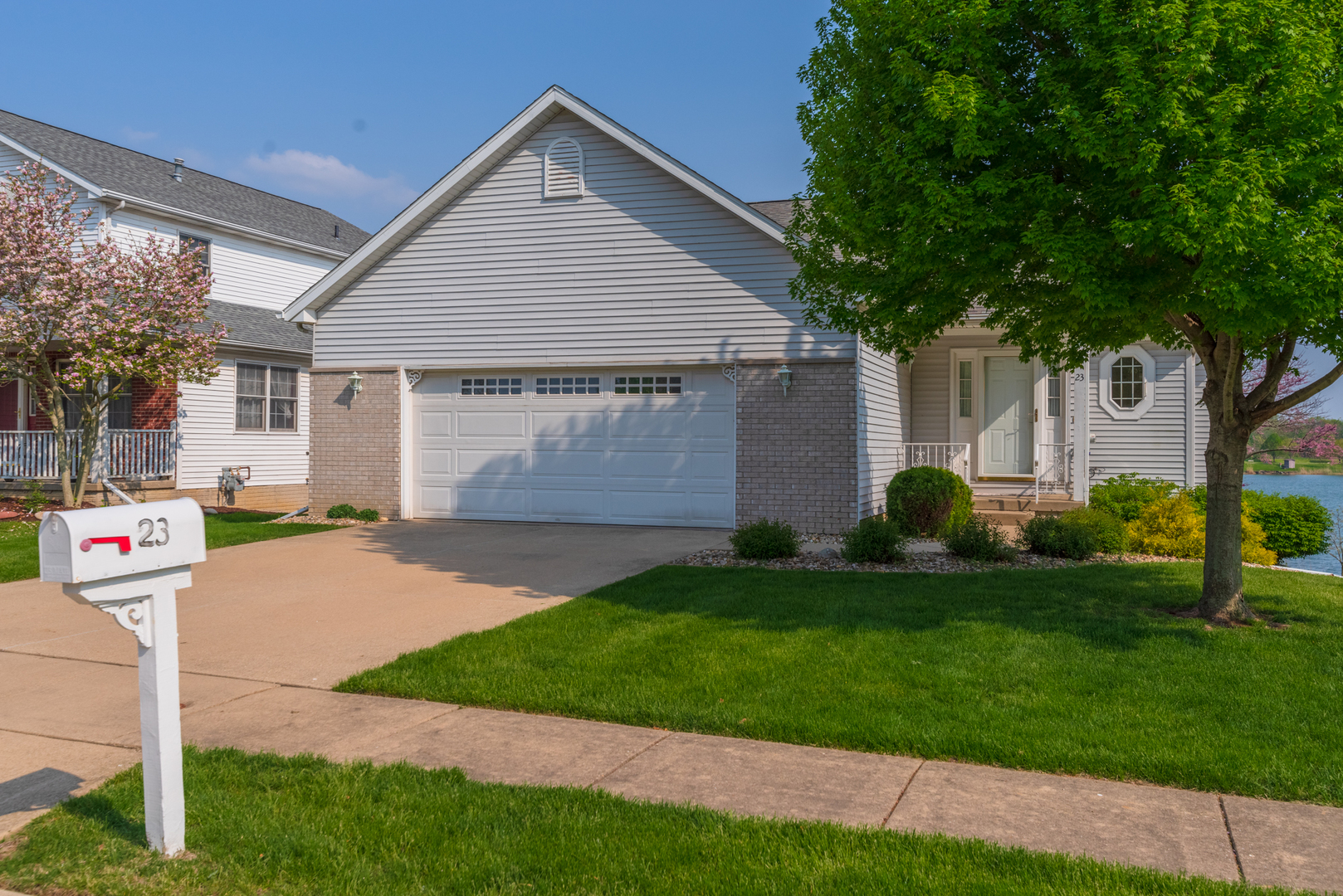 23 Lake Ridge Court