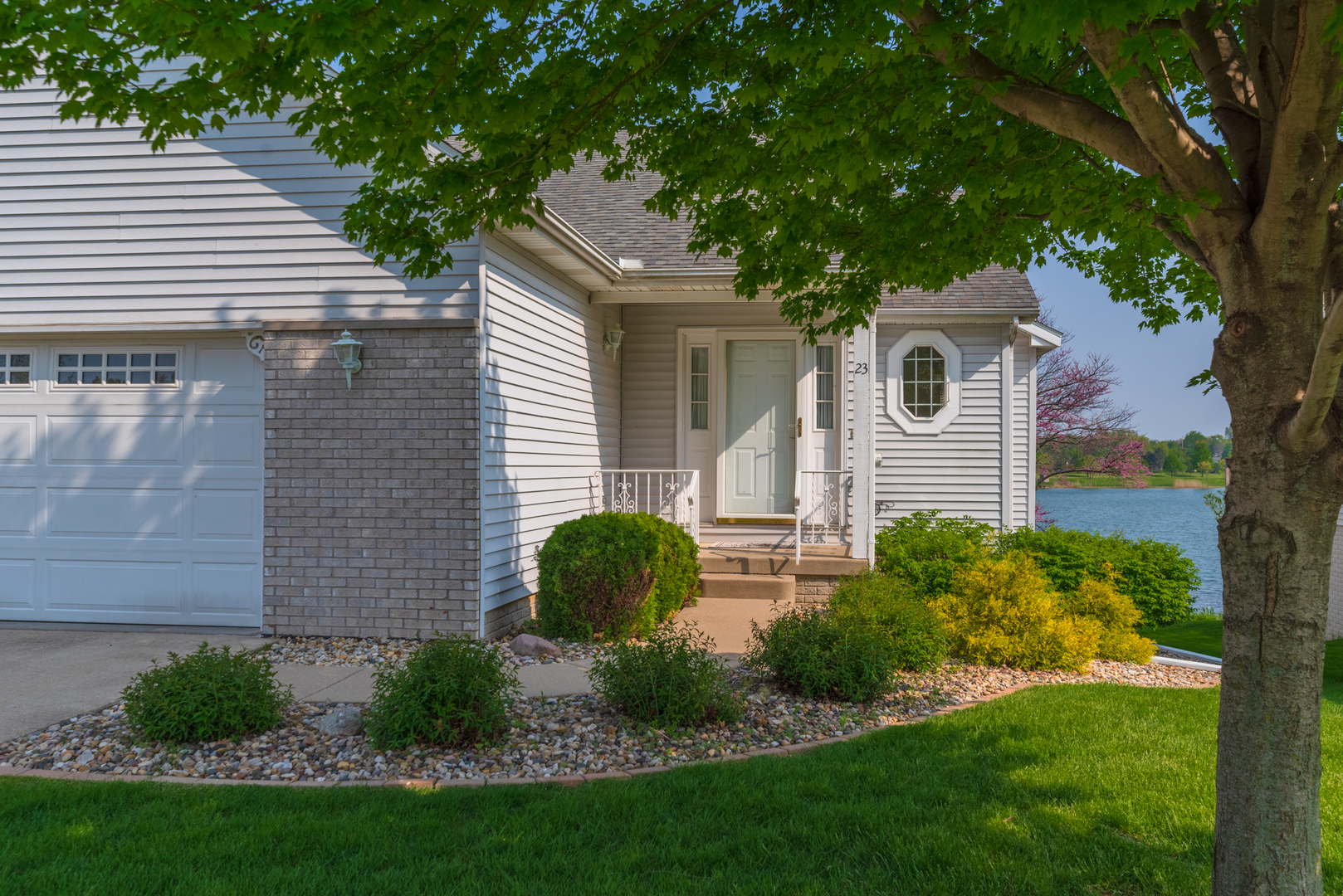 23 Lake Ridge Court