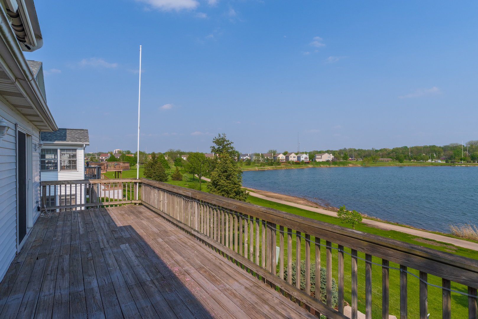23 Lake Ridge Court