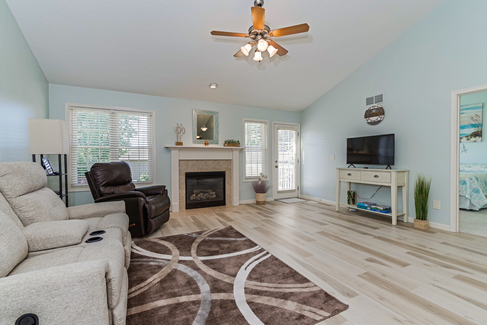 15 Ashling Court