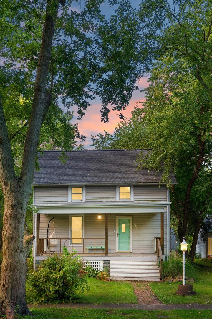 103 E 6th Street