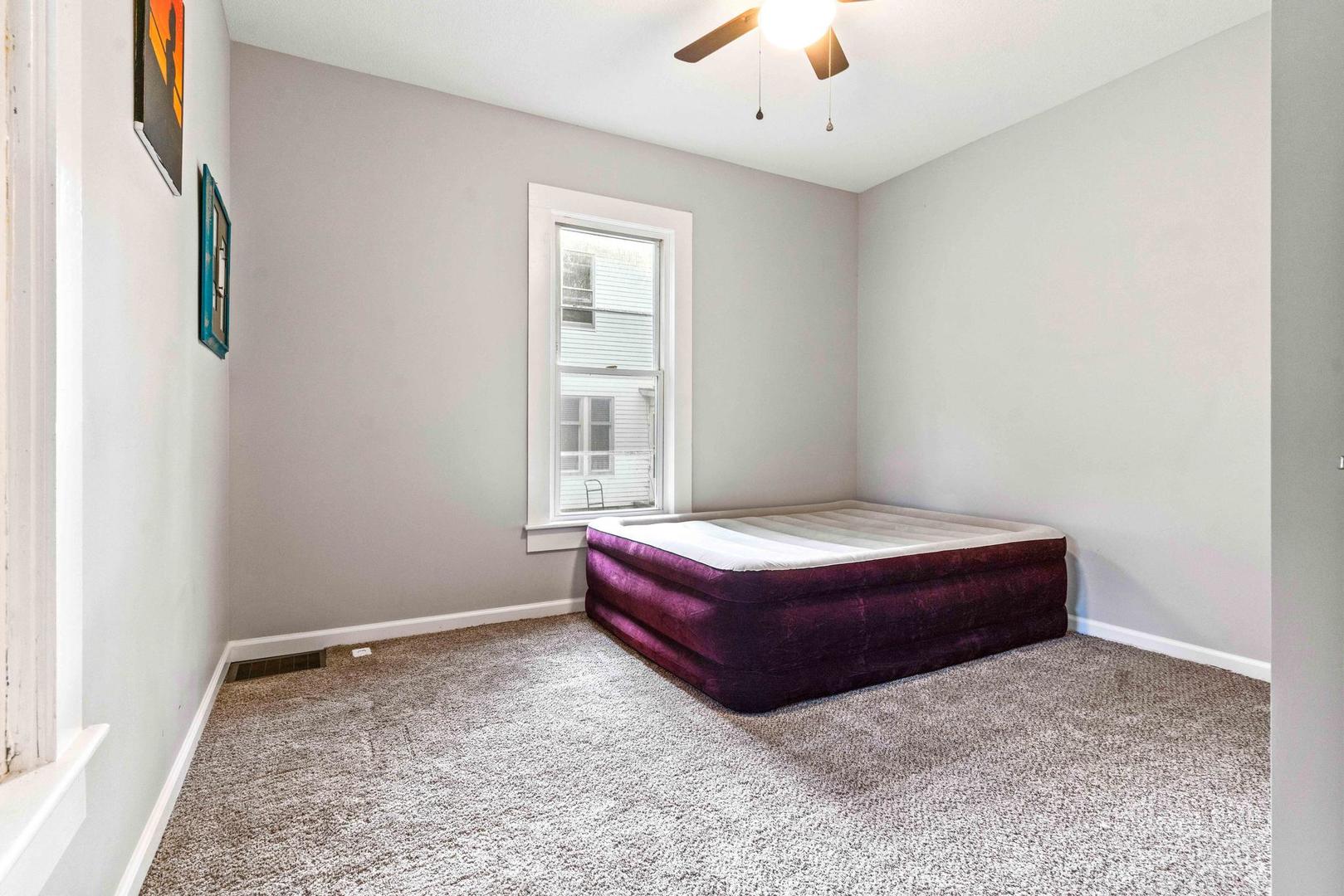 103 E 6th Street