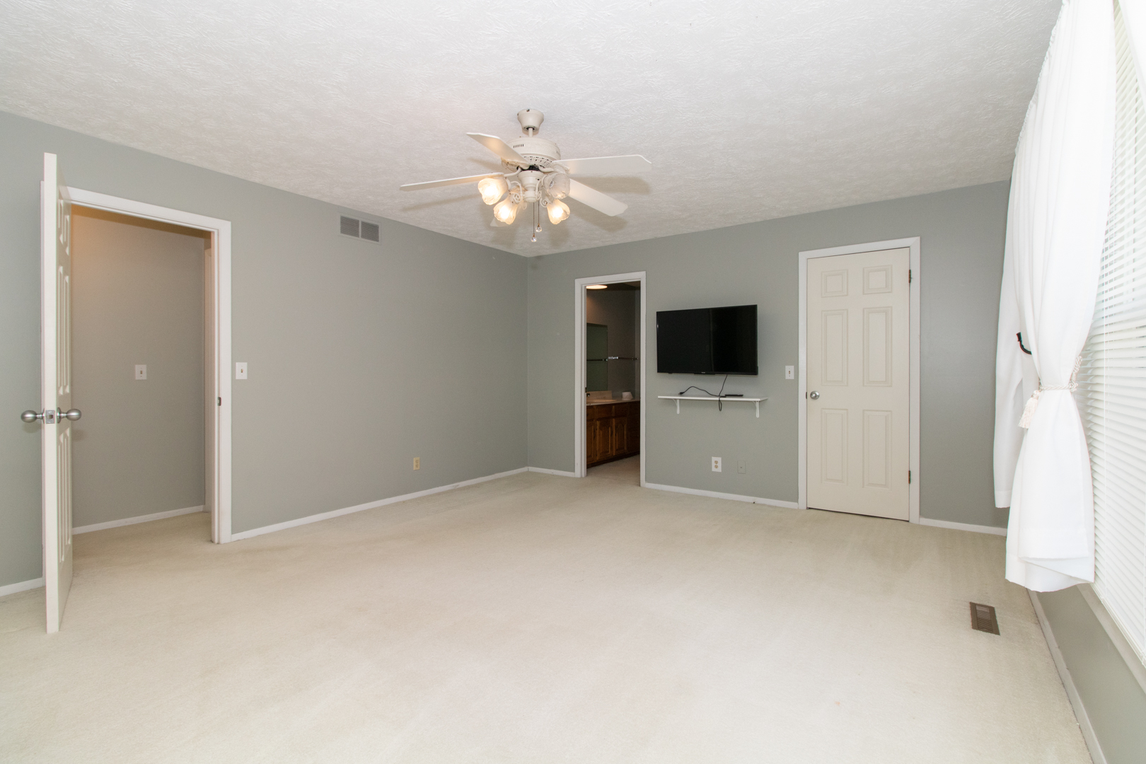 317 Fairway Drive Unit: 2