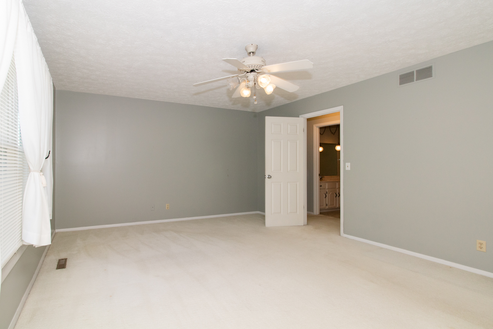 317 Fairway Drive Unit: 2