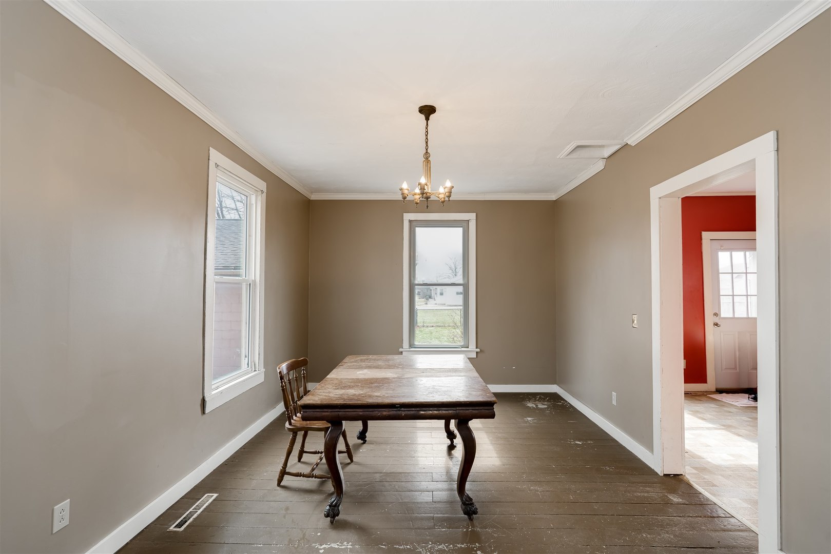 302 W South Street