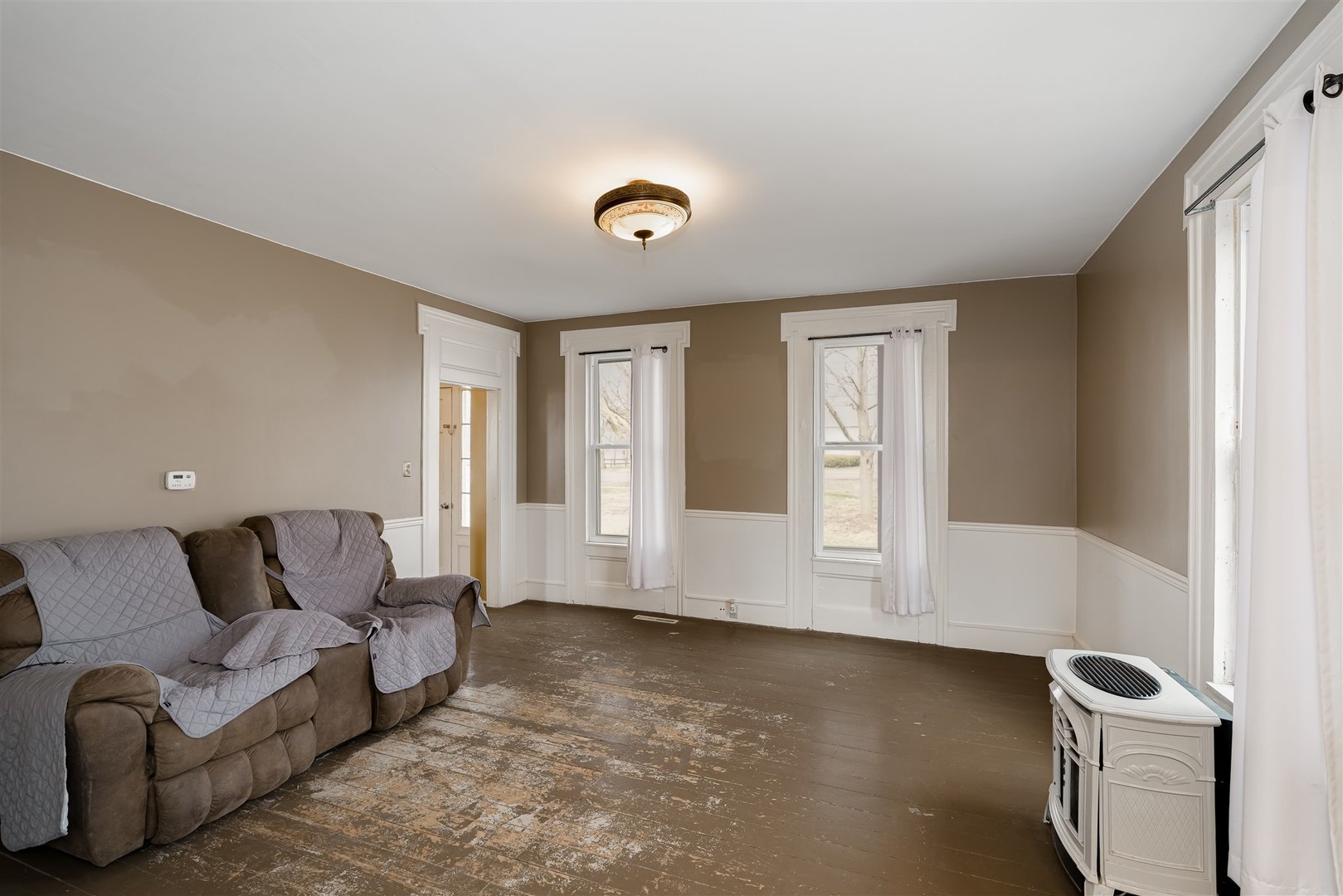 302 W South Street