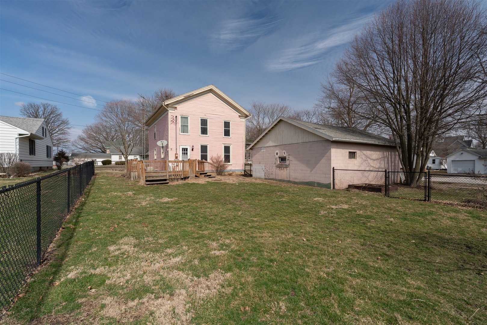 302 W South Street