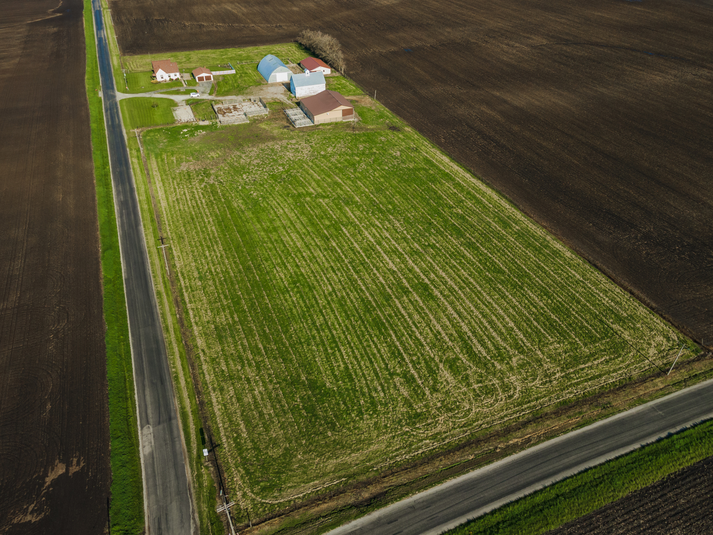 1849 E 900 North Road