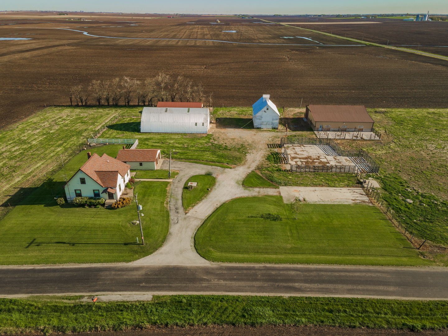 1849 E 900 North Road