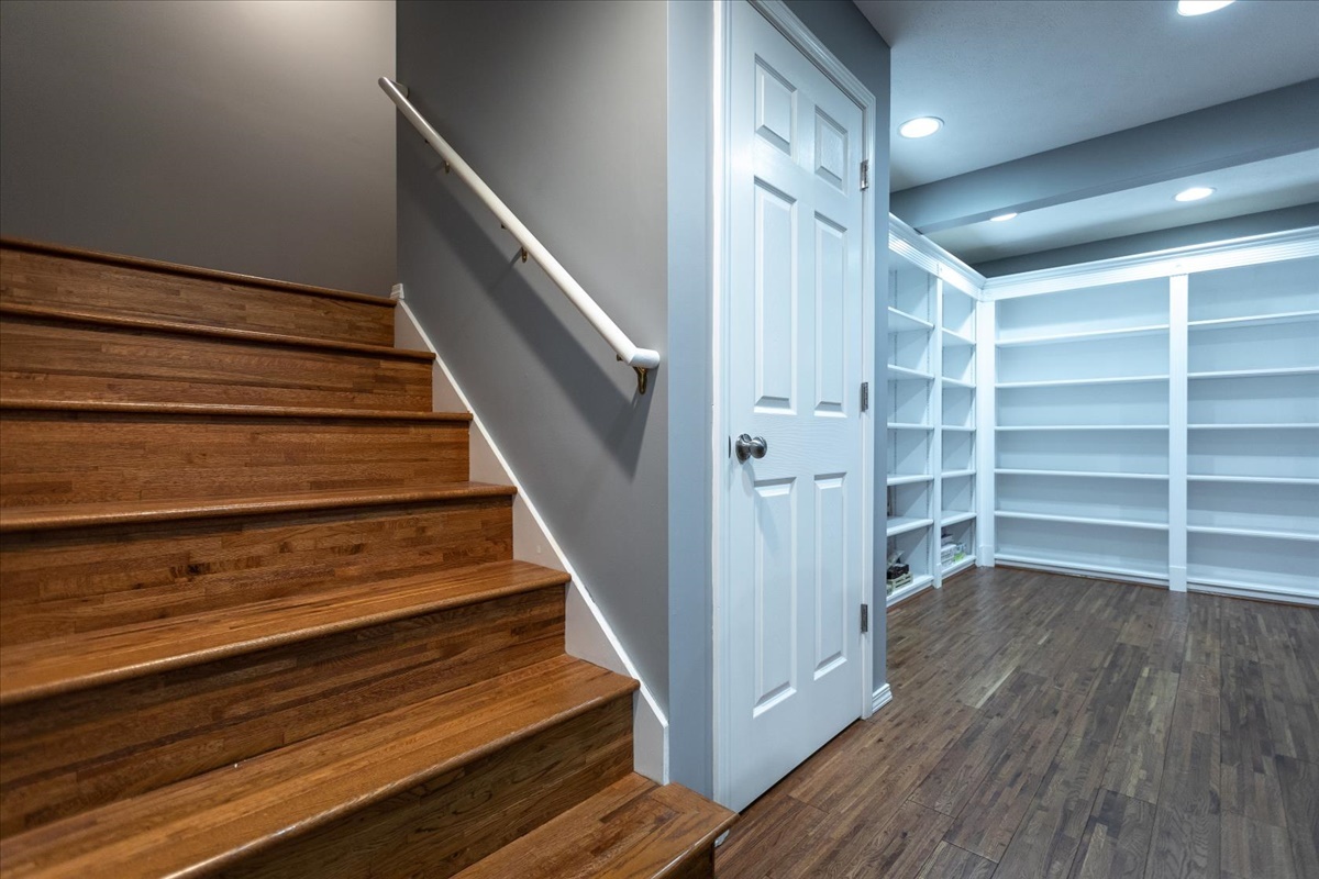 1100 Sterling Glen Cc Court