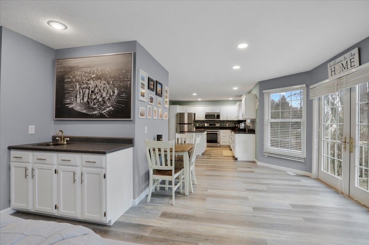 1100 Sterling Glen Cc Court