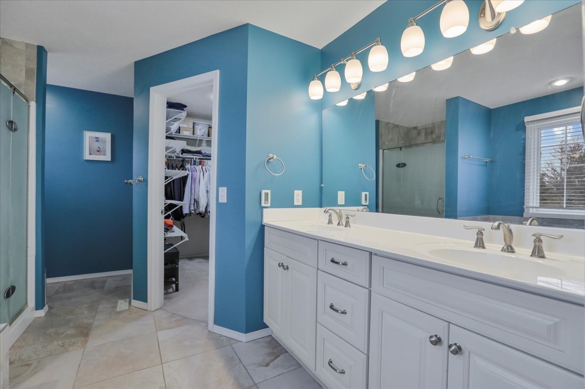 1100 Sterling Glen Cc Court