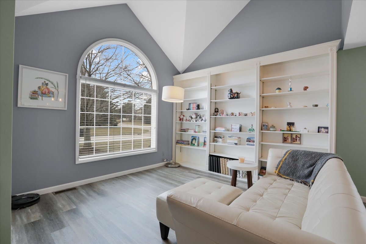 1100 Sterling Glen Cc Court