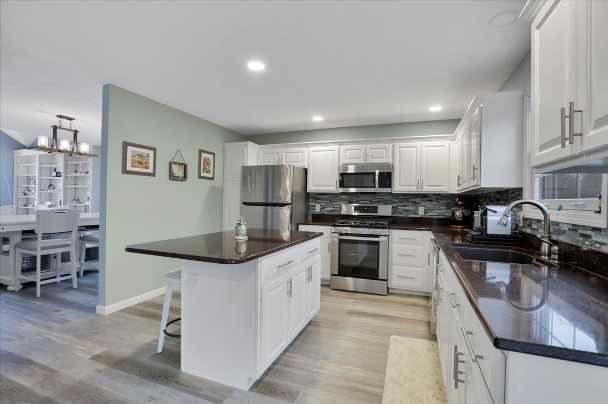1100 Sterling Glen Cc Court