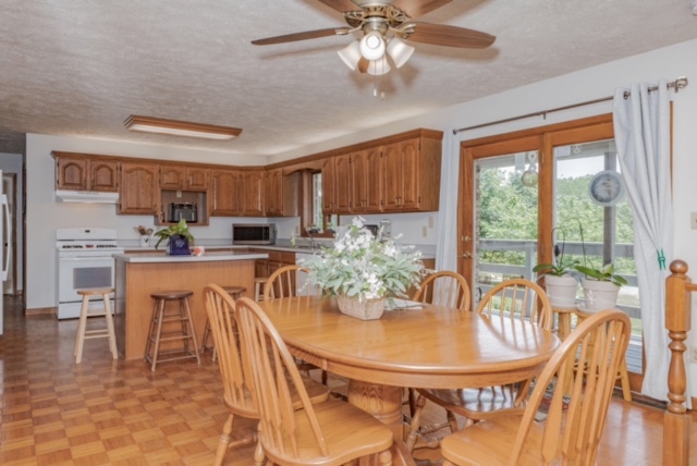 431 County Road 2600 Road E