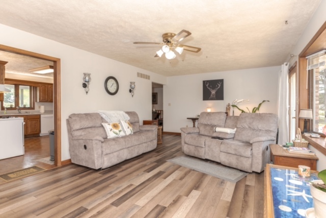 431 County Road 2600 Road E