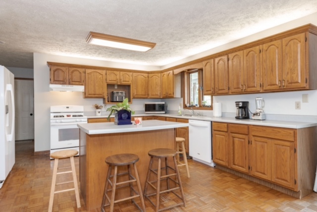 431 County Road 2600 Road E