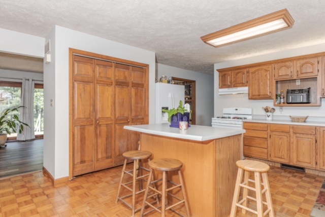 431 County Road 2600 Road E