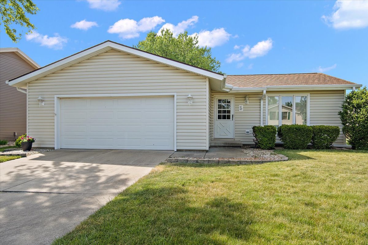 5 Ivey Court