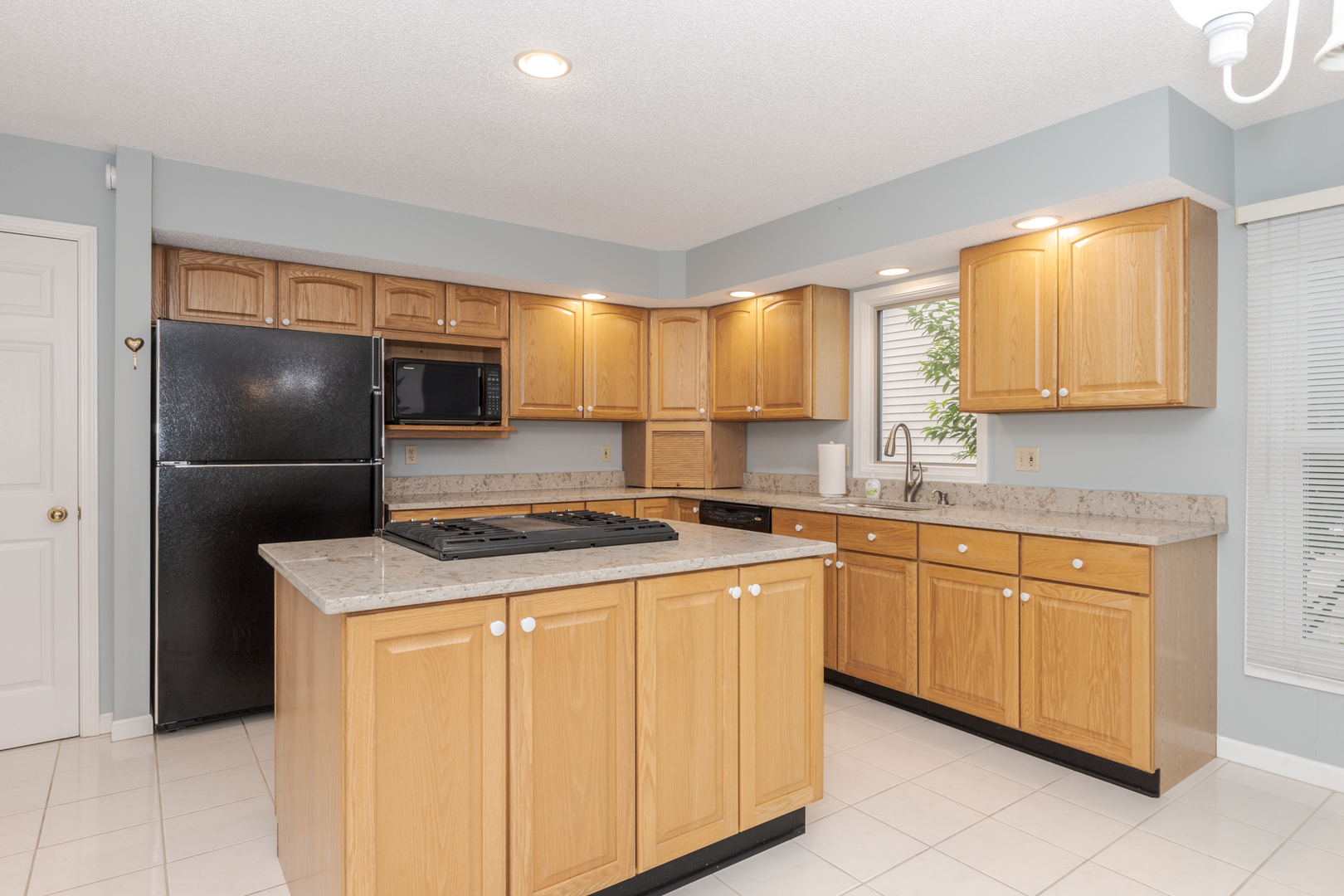 1911 Deer Cove Country Club Court Unit: 2