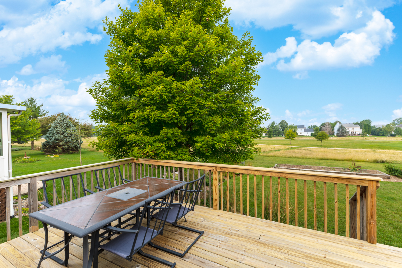 1911 Deer Cove Country Club Court Unit: 2