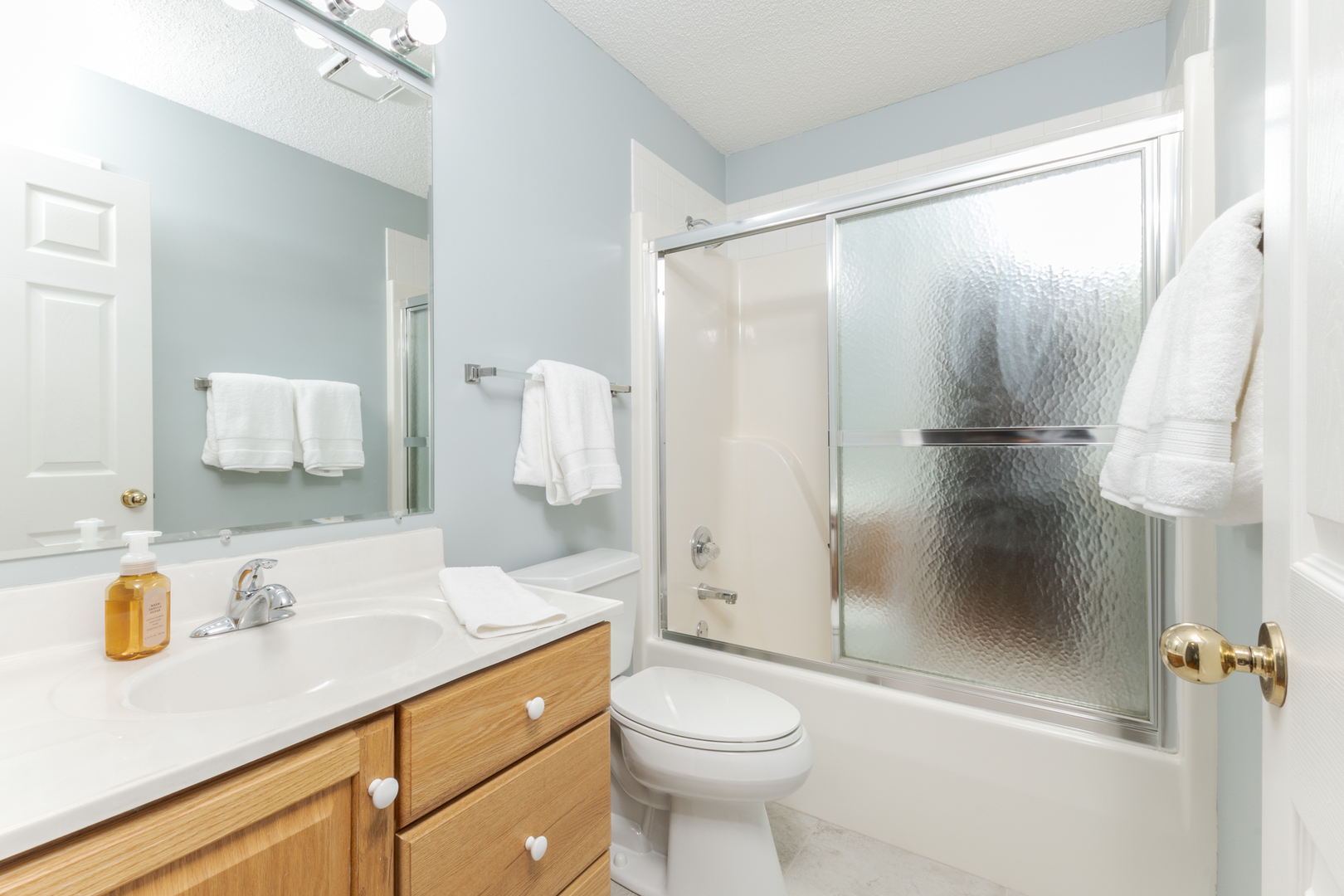 1911 Deer Cove Country Club Court Unit: 2